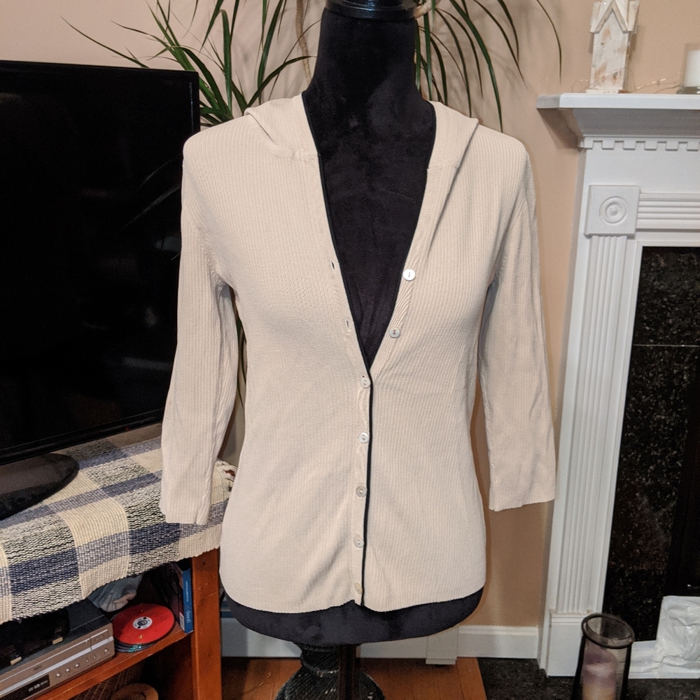 Linda Mathew BUNDLE AND SAVE I ALSO ACCEPT OFFER'S